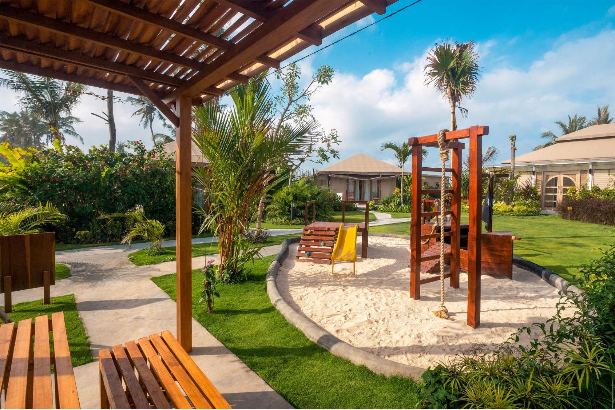 Bali Beach Glamping Selemadeg Exteriör bild